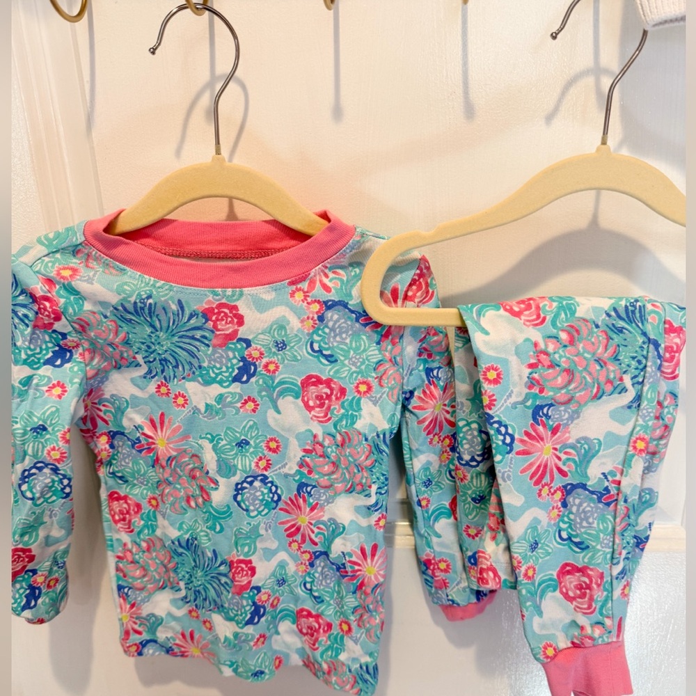 NWOT Lilly Pulitzer (Pottery Barn) Pajamas - 3T